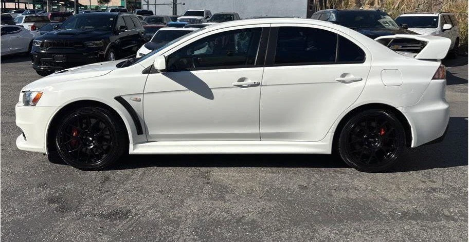 2010 Mitsubishi Lancer Evolution X 9th Gen - Image 4 of 16