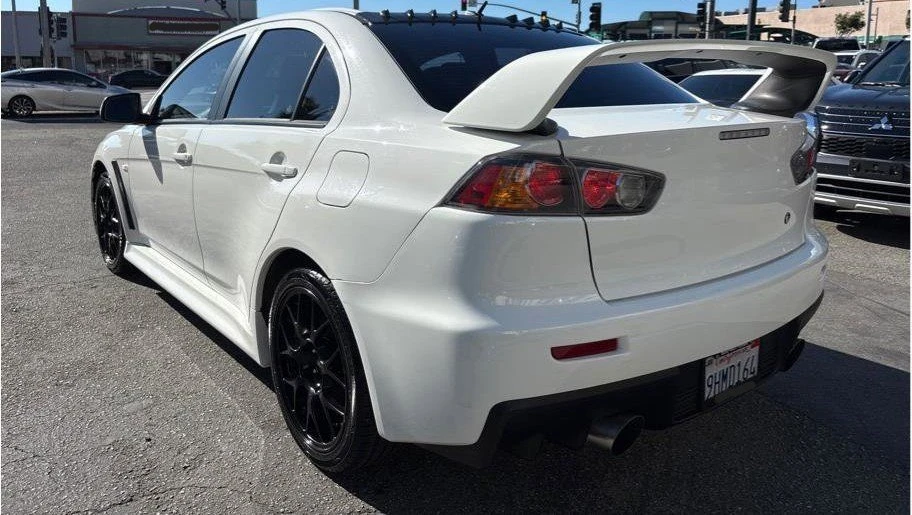 2010 Mitsubishi Lancer Evolution X 9th Gen - Image 5 of 16