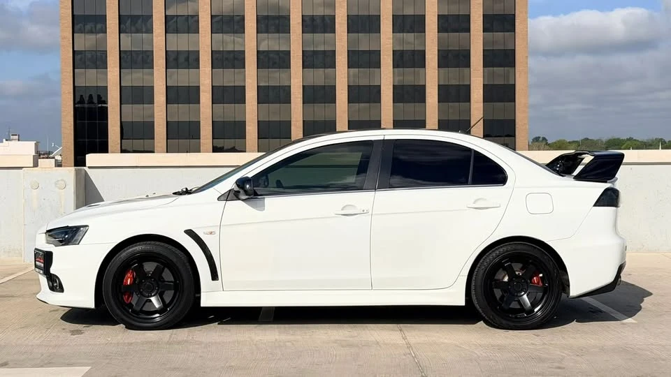 2010 Mitsubishi Lancer Evolution X 9th Gen - Image 9 of 20