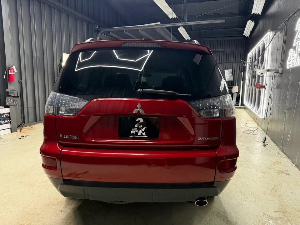 2010 Mitsubishi Outlander - Image 6 of 20