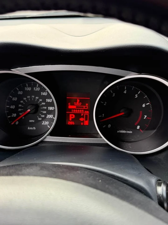 2010 Mitsubishi Outlander - Image 7 of 9