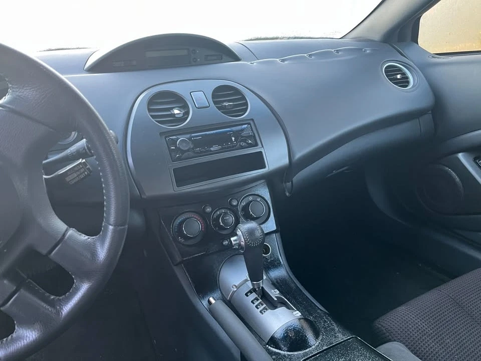 2010 Mitsubishi Eclipse 4th Gen - Image 2 of 4