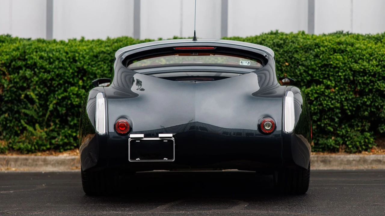 2010 Morgan Aero 8 - Image 2 of 31