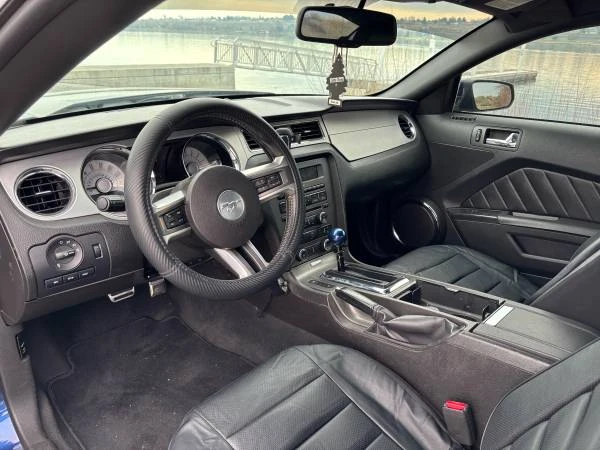 2010 Ford S197 Mustang - Image 7 of 14