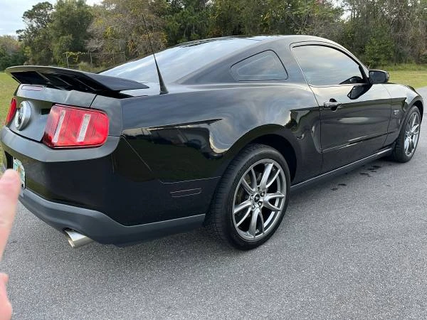 2010 Ford S197 Mustang - Image 8 of 10