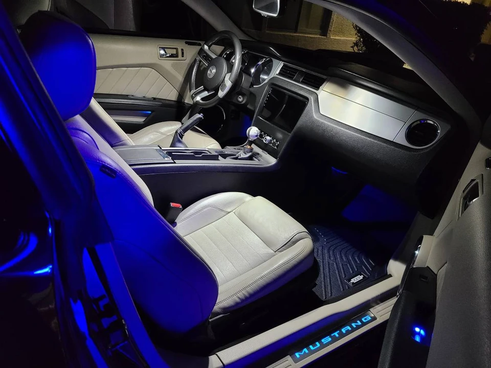 2010 Ford S197 Mustang GT - Image 16 of 21