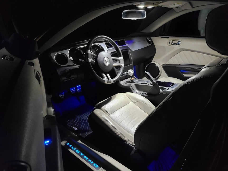 2010 Ford S197 Mustang GT - Image 15 of 21