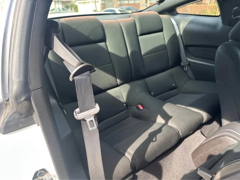 2010 Ford S197 Mustang - Image 2 of 10