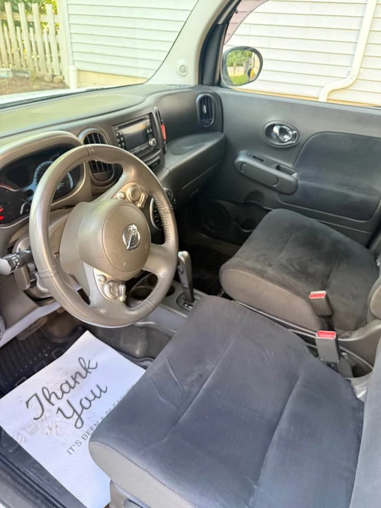 2010 Nissan Cube - Image 6 of 8