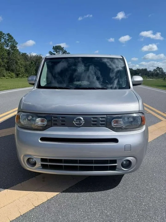 2010 Nissan Cube - Image 2 of 17
