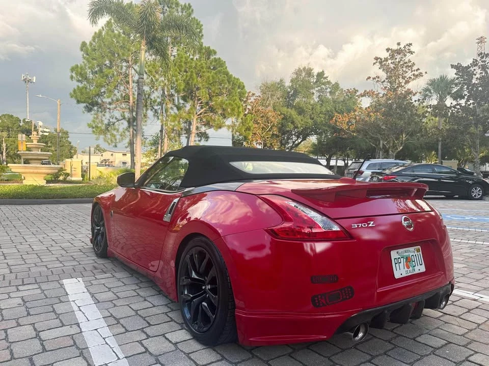 2010 Nissan 370Z 6th Gen - Image 9 of 16