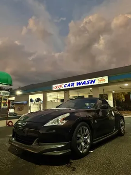 2010 Nissan 370Z Roadster 2D