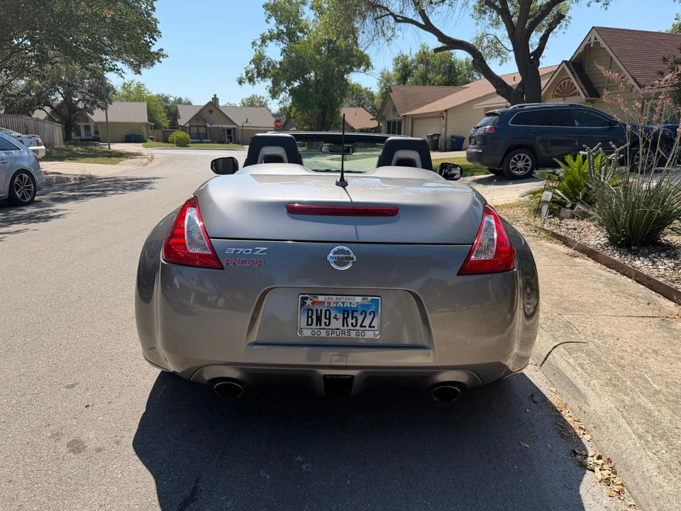 2010 Nissan 370Z 6th Gen - Image 8 of 31