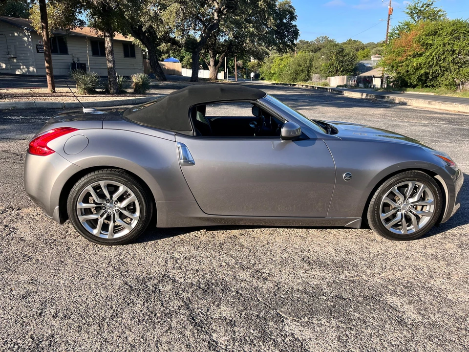 2010 Nissan 370Z 6th Gen - Image 14 of 31
