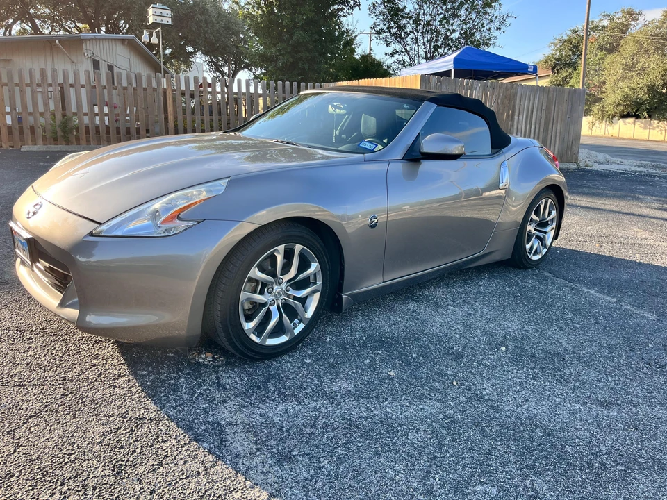 2010 Nissan 370Z 6th Gen - Image 13 of 31