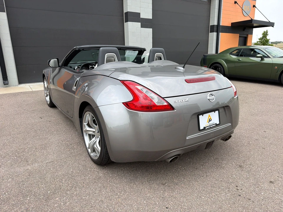 2010 Nissan 370Z 6th Gen - Image 6 of 30