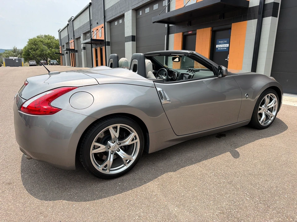 2010 Nissan 370Z 6th Gen - Image 9 of 30