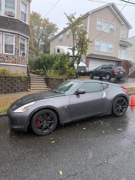 2010 Nissan 370Z 6th Gen - Image 2 of 11