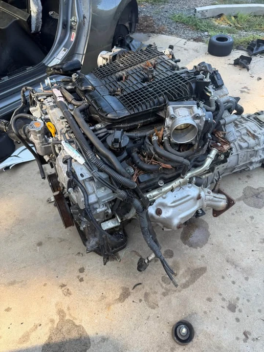 2010 Parts & Memorabilia Engines - Image 3 of 4