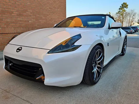 2010 Nissan 370Z Touring Convertible