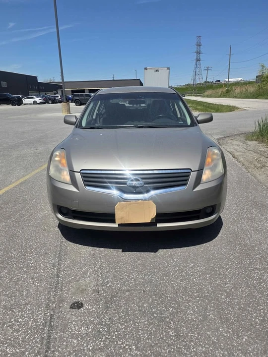 2010 Nissan Altima - Image 4 of 7