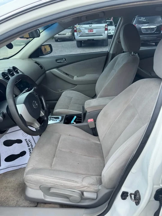 2010 Nissan Altima 4th Gen - Image 6 of 6