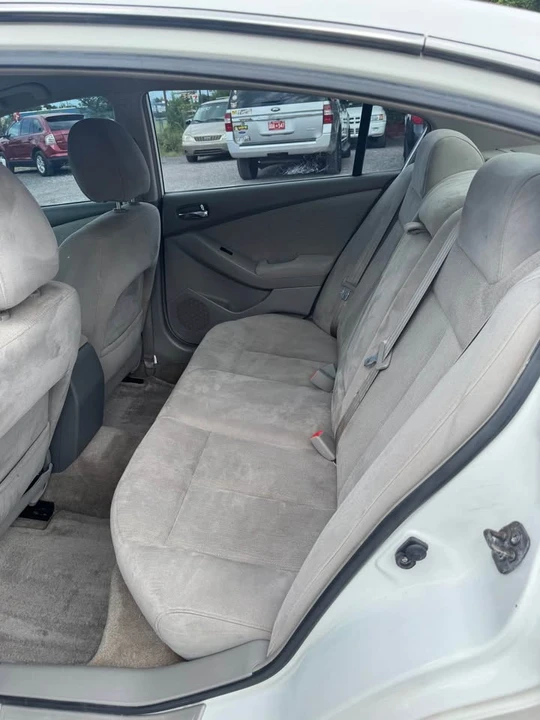 2010 Nissan Altima 4th Gen - Image 5 of 6