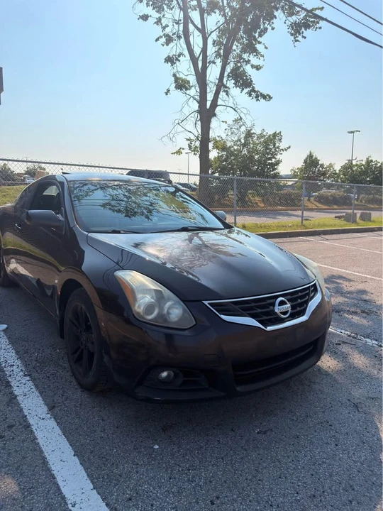 2010 Nissan Altima 4th Gen - Image 5 of 9