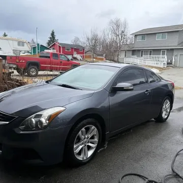 2010 Nissan Altima 2.5 S Coupe 2D