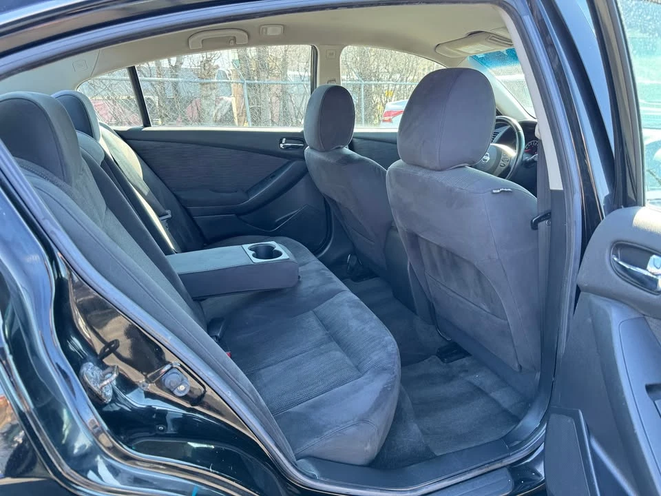 2010 Nissan Altima 4th Gen - Image 11 of 19