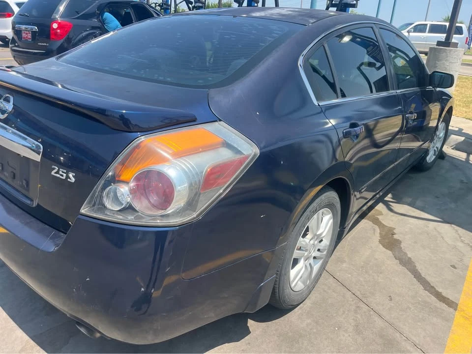2010 Nissan Altima 4th Gen - Image 2 of 6