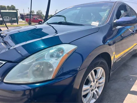 2010 Nissan Altima 2.5 S Sedan 4D