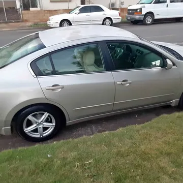 2010 Nissan Altima 2.5 Sedan 4D