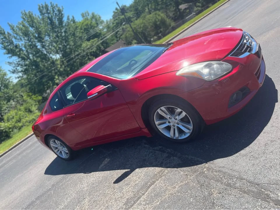 2010 Nissan Altima 4th Gen - Image 2 of 10