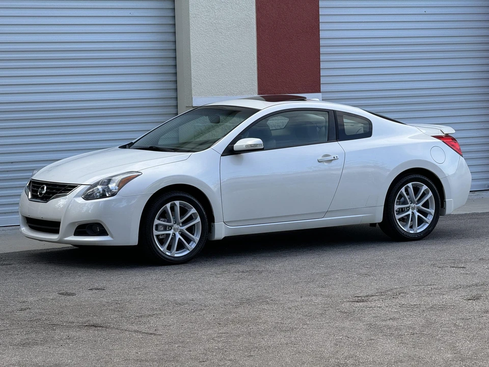 2010 Nissan Altima 4th Gen - Image 3 of 31