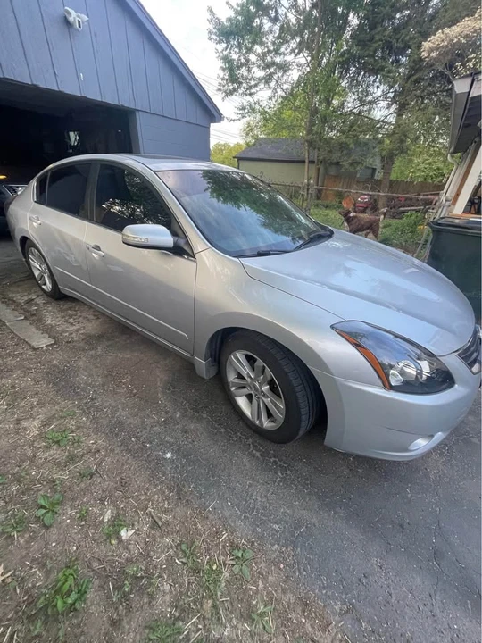 2010 Nissan Altima 4th Gen - Image 3 of 8
