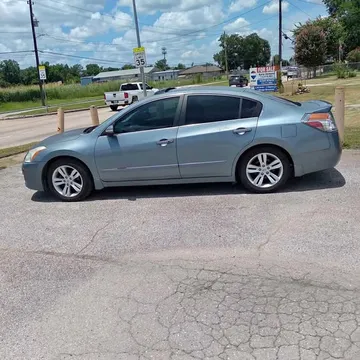 2010 Nissan Altima 3.5 SR