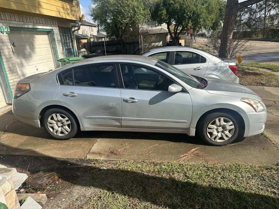 2010 Nissan Altima 4th Gen - Image 3 of 7