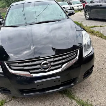 2010 Nissan Altima SR