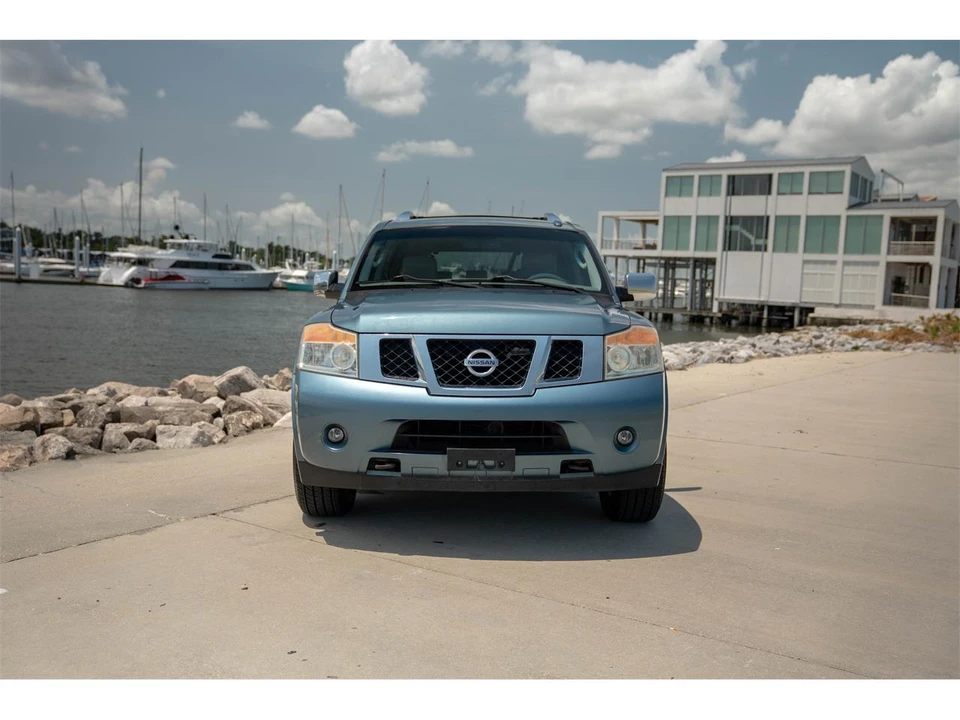 2010 Nissan Armada - Image 2 of 31