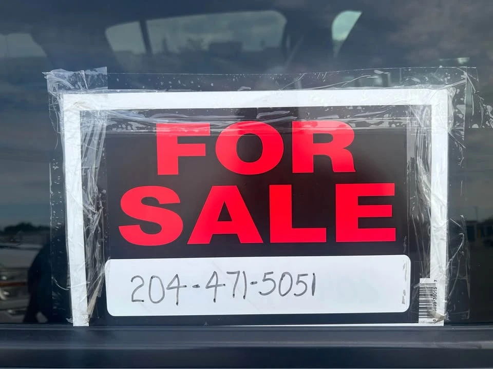 2010 Nissan Armada - Image 10 of 11
