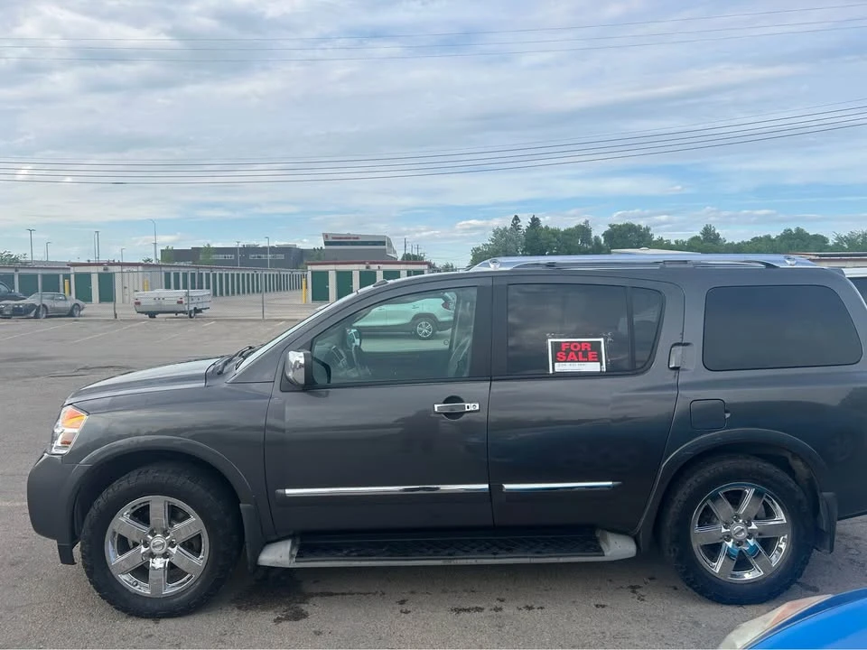 2010 Nissan Armada - Image 2 of 11