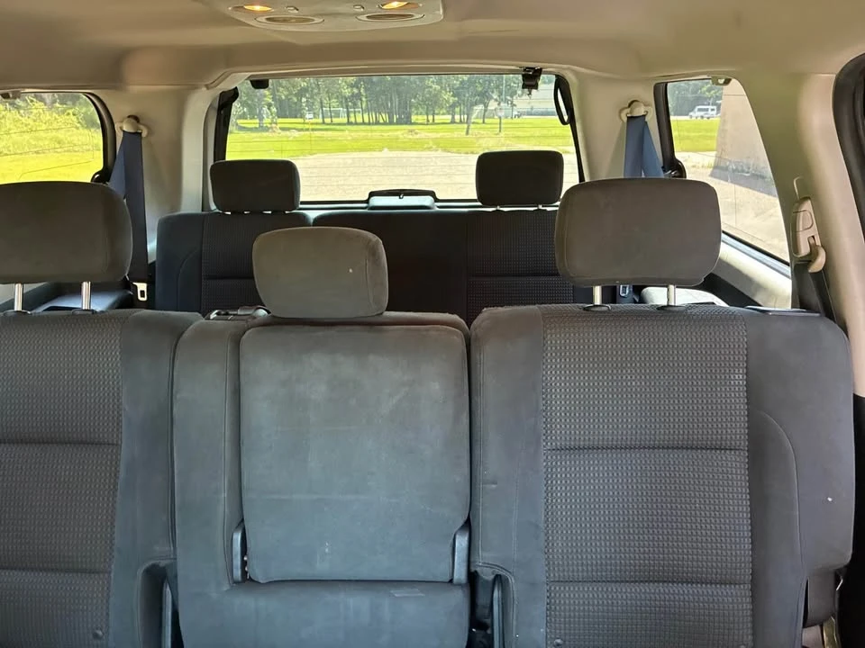 2010 Nissan Armada - Image 7 of 9