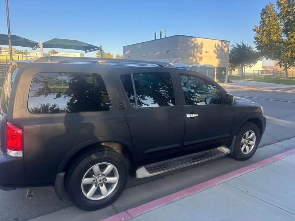 2010 Nissan Armada - Image 2 of 6