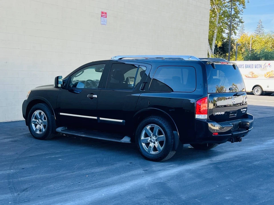 2010 Nissan Armada - Image 5 of 21