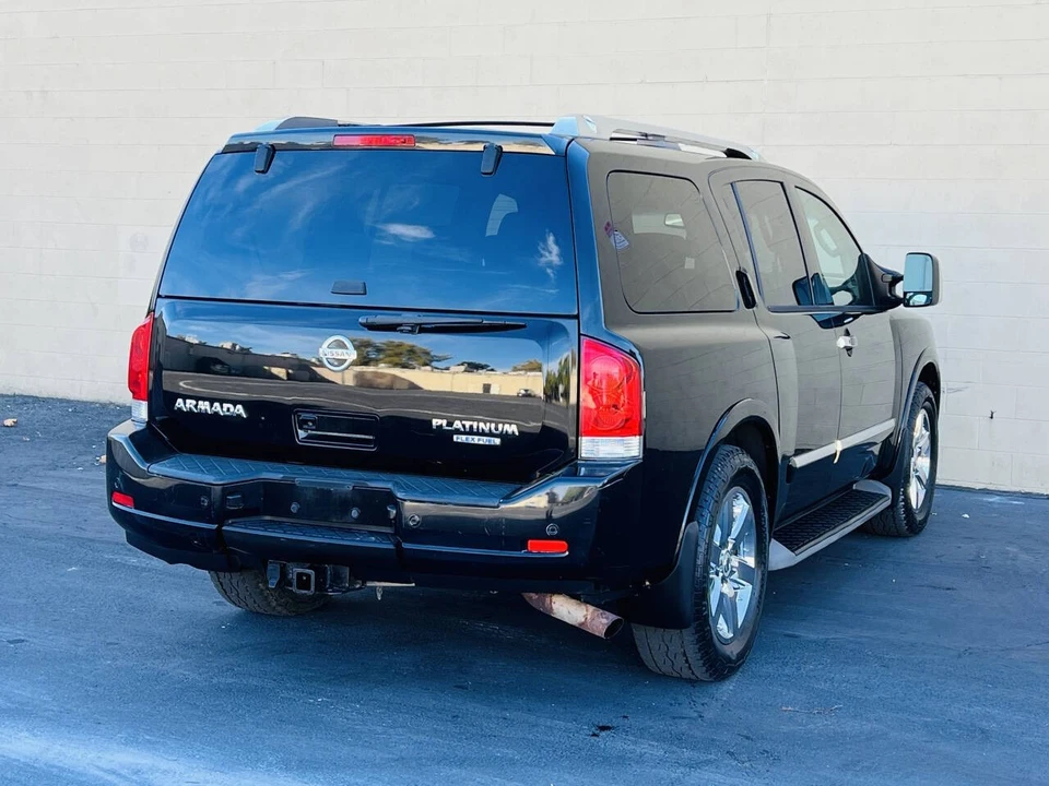 2010 Nissan Armada - Image 7 of 21