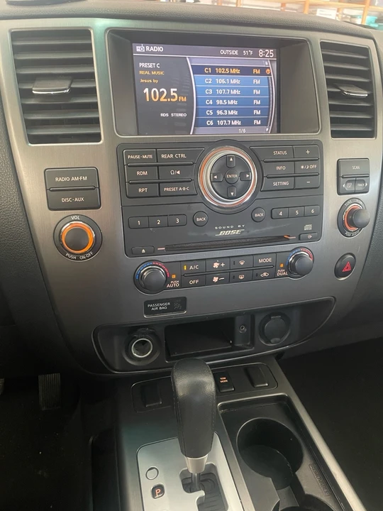 2010 Nissan Armada - Image 6 of 11
