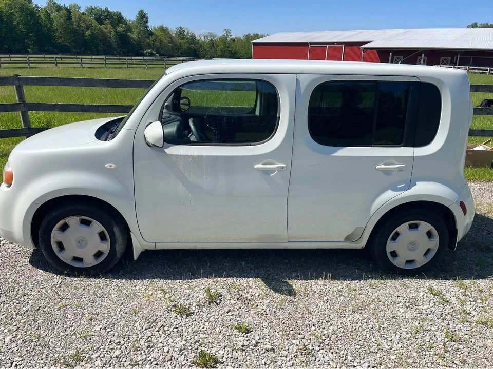 2010 Nissan Cube - Image 5 of 7