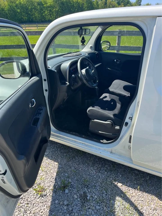 2010 Nissan Cube - Image 7 of 7