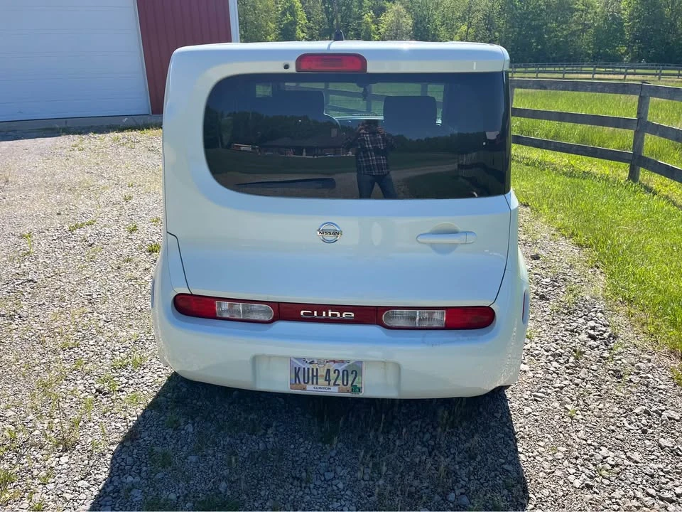 2010 Nissan Cube - Image 4 of 7